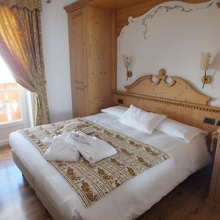 Monza Dolomites Hotel โมเอนา ภายนอก รูปภาพ