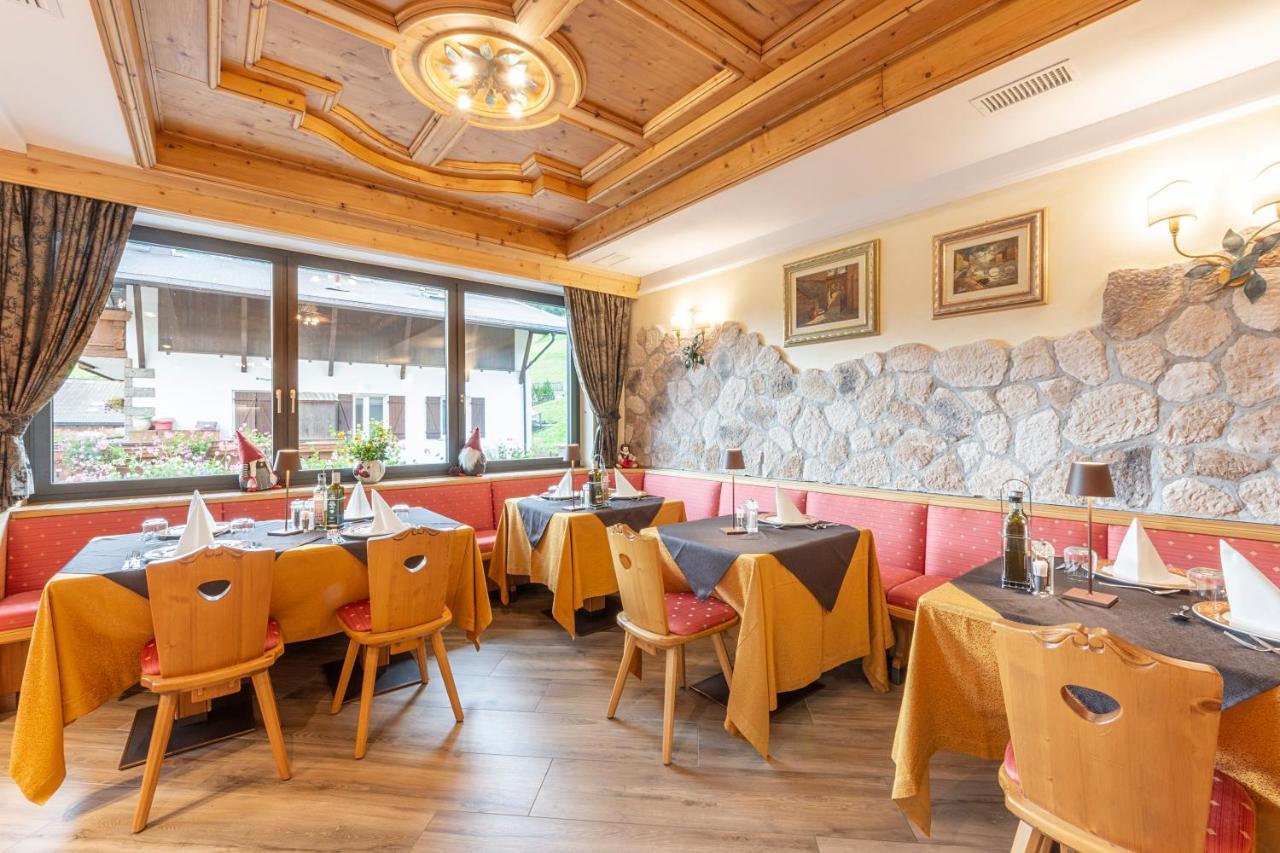 Monza Dolomites Hotel โมเอนา ภายนอก รูปภาพ