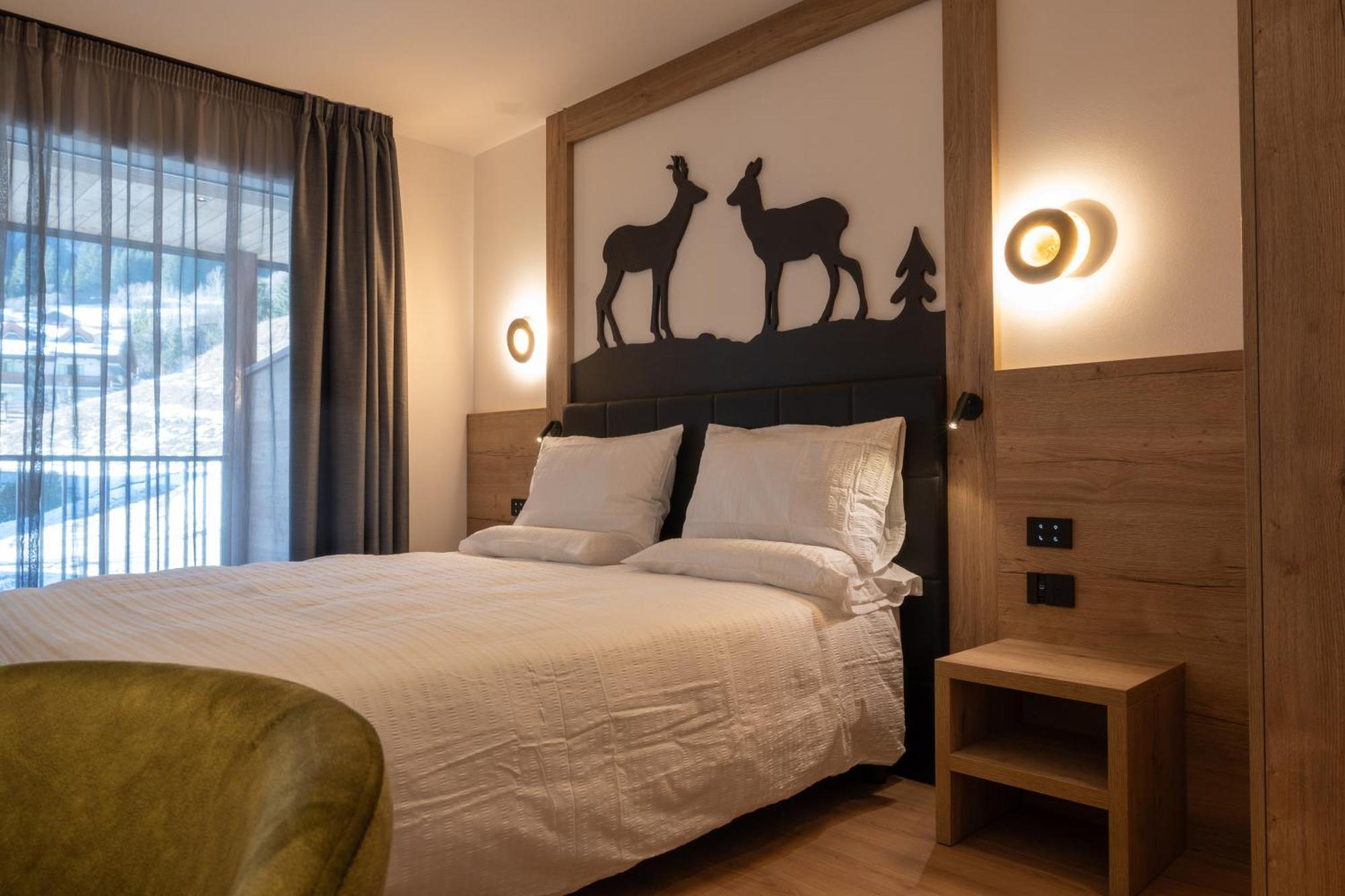 Monza Dolomites Hotel โมเอนา ภายนอก รูปภาพ