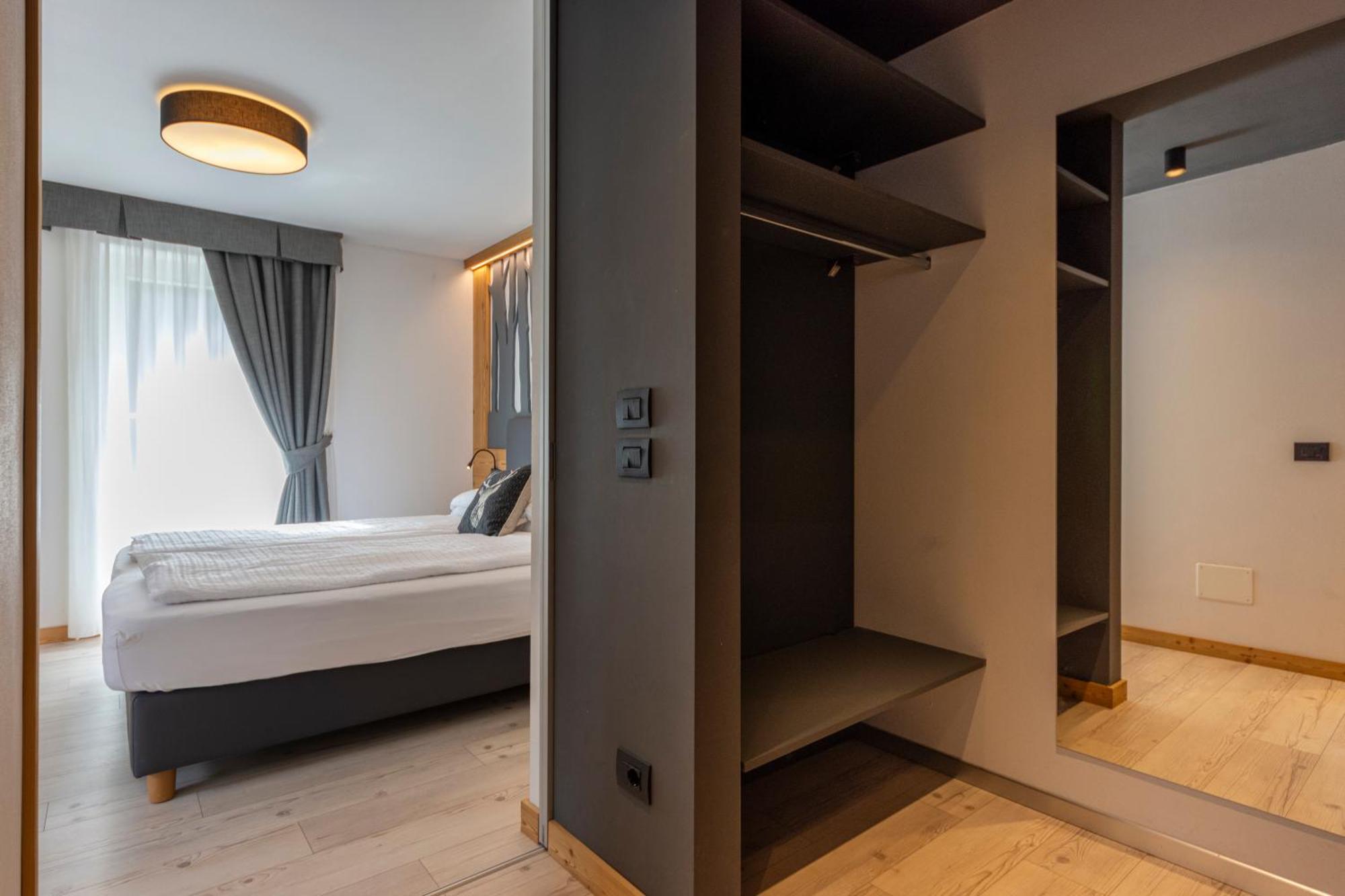 Monza Dolomites Hotel โมเอนา ภายนอก รูปภาพ